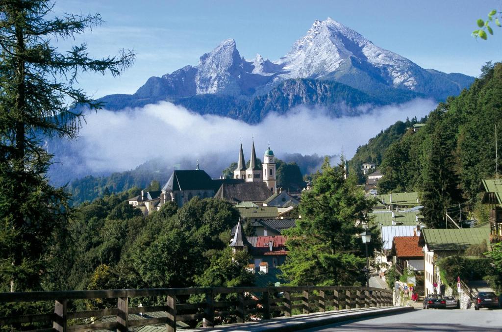 Tourist Hotel Boehm Schönau am Königssee Buitenkant foto